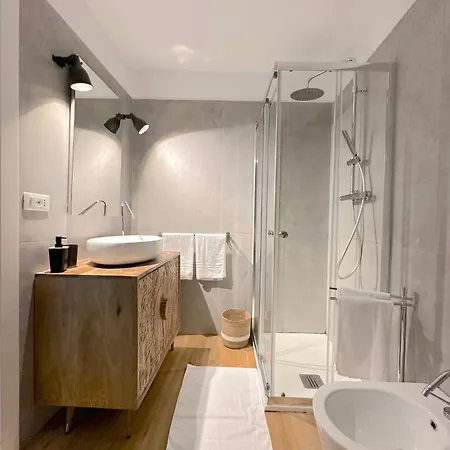 No Name Prestige Болонья