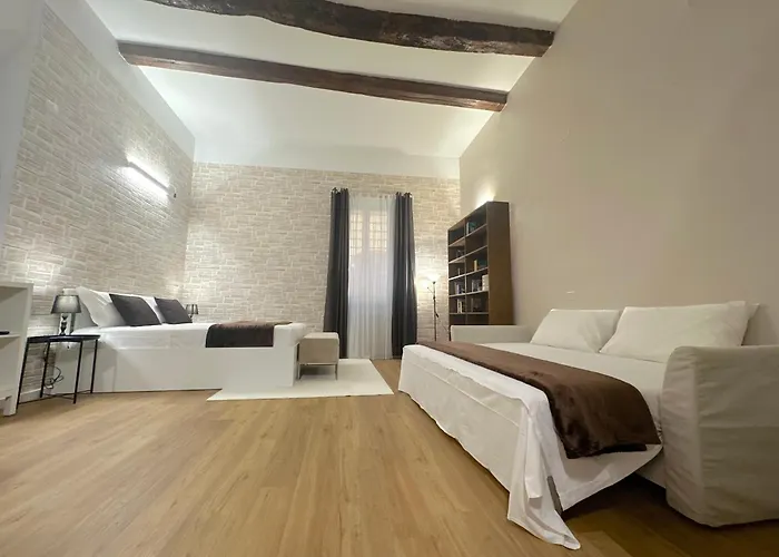 No Name Prestige Apartament Bolonia