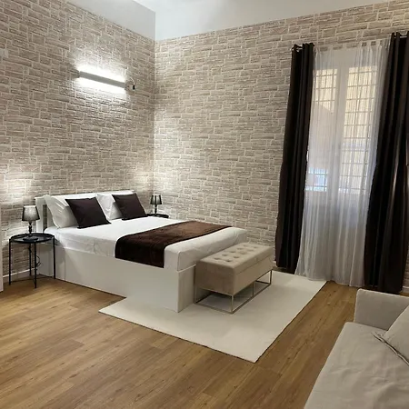 No Name Prestige Apartamento